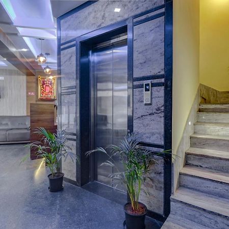 Hotel Collection O Karthika Residency Bangalore Exterior foto