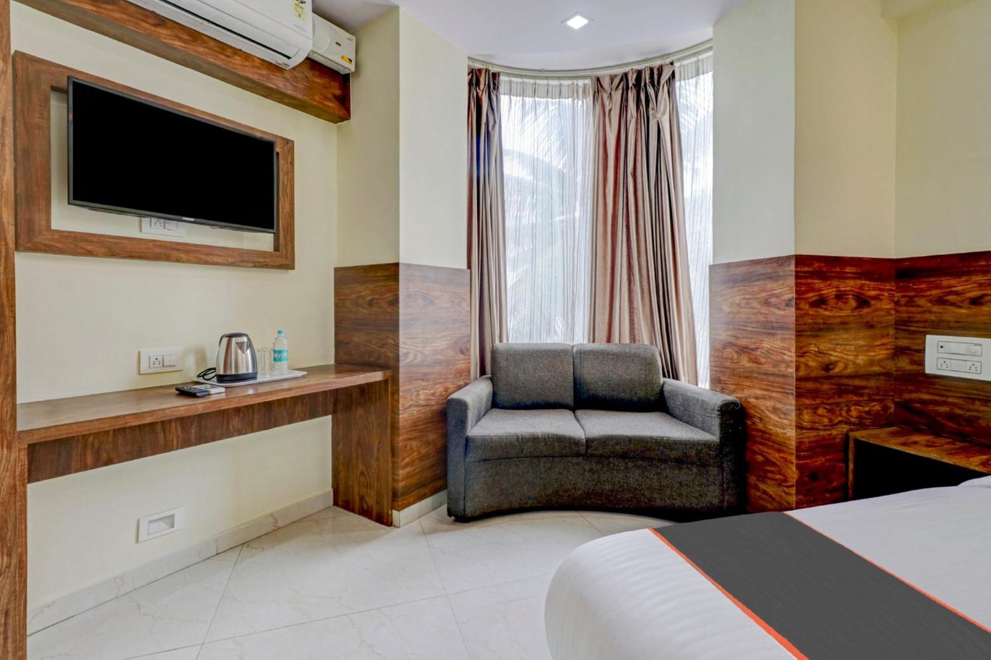 Hotel Collection O Karthika Residency Bangalore Exterior foto